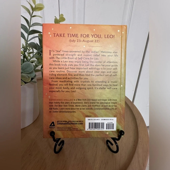 CONSTANCE STELLAS ~ The Little Book of Self-Care for Leo the Lion Zodiac Sign - Picture 3 of 6